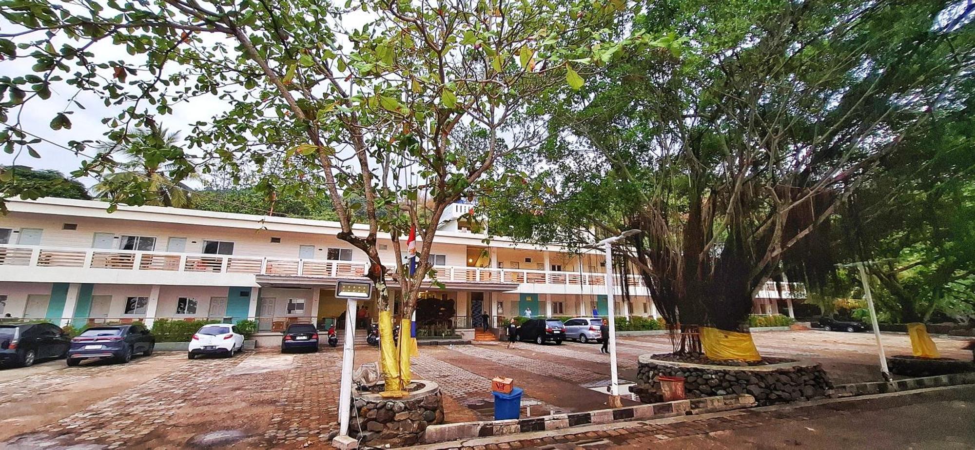 Hotel Cipunaga Ciemas Exterior foto